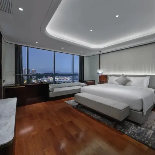 豪华海景套房（270度落地玻璃窗 + 戴森吹风机）