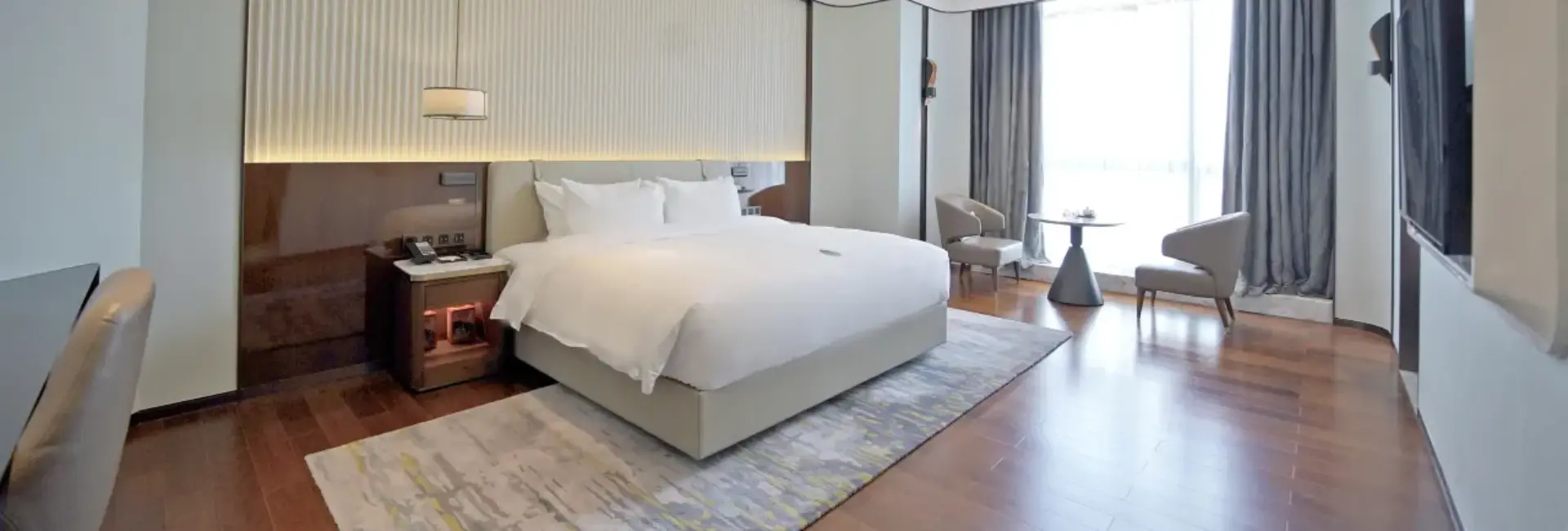 Superior-Doppelzimmer mit Stadtblick