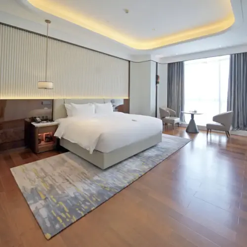 Superior-Doppelzimmer mit Stadtblick