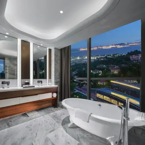 高级海景双人房（配备金可儿床垫 + 可欣赏港珠澳大桥景色）