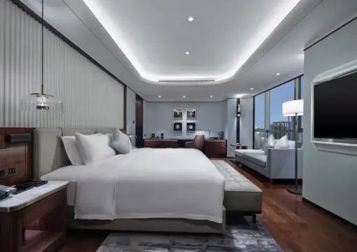 高级海景双人房（配备金可儿床垫 + 可欣赏港珠澳大桥景色）